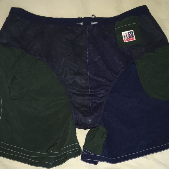 🆕 SWIM TRUNKS MENS - NWT - Picture 7 of 8